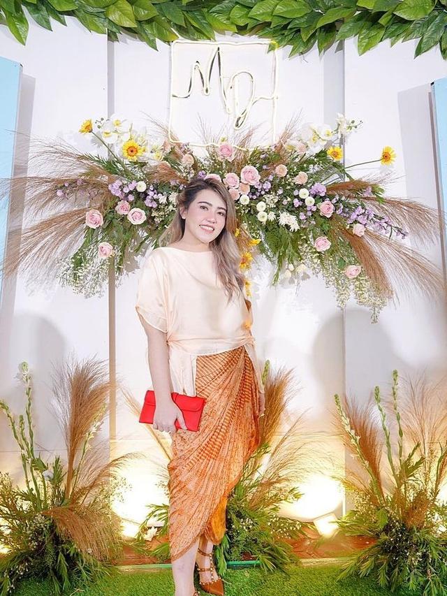 Via Vallen di Acara Lamaran Adik