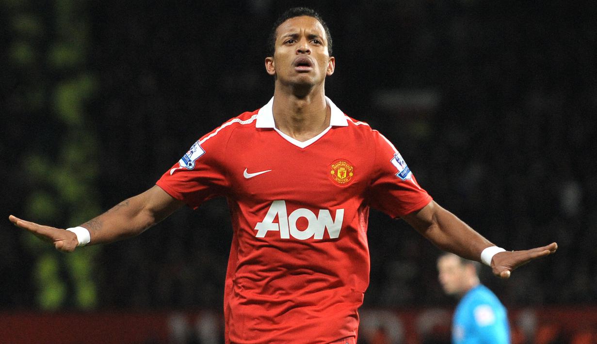 Luis Nani yang kini tengah menjalani musim pertama bermain di Liga Turki bersama Adana Demirspor, tercatat menjadi pemain Portugal dengan jumlah assist terbanyak di Liga Inggris. Total 54 assist berhasil dikoleksinya di Liga Inggris hanya bersama satu klub, Manchester United yang dibelanya selama 8 musim mulai 2007/2008 hingga 2014/2015. (AFP/Andrew Yates)