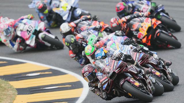 Foto: Jinakkan Sirkuit Mugello, Marc Marquez Juara MotoGP Italia 2025