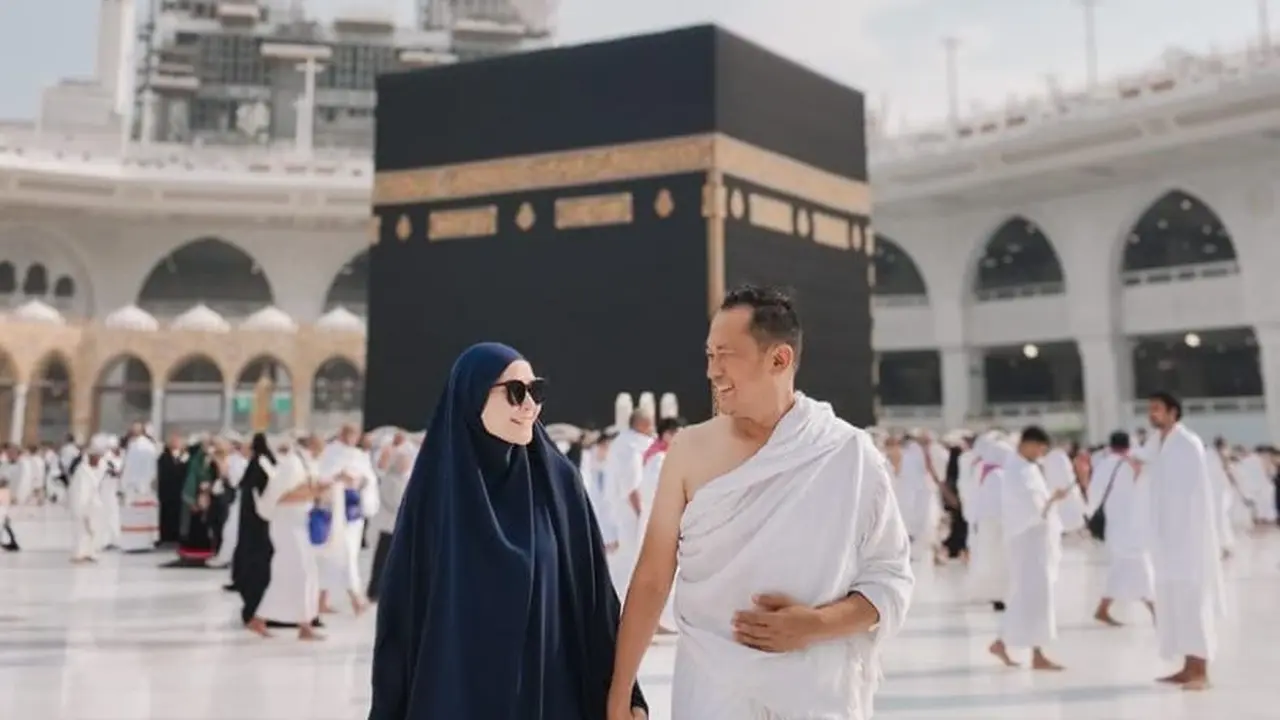 Zaskia Adya Mecca
