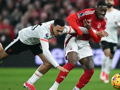 Nottingham Forest benar-benar memberikan kesulitan buat Liverpool, sang pemuncak klasemen sementara Liga Inggris. (AFP/Paul Ellis)