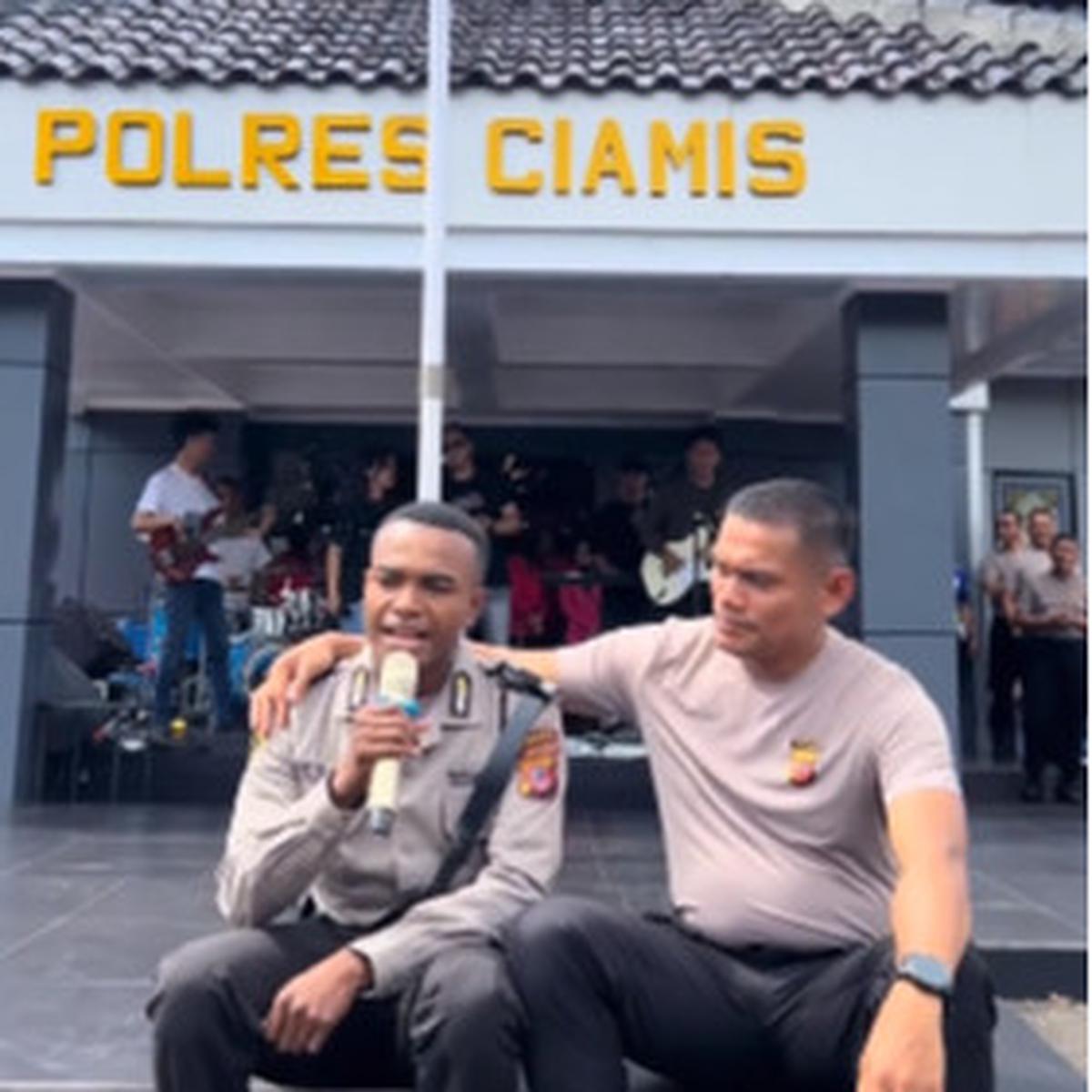 Mirip Banget Vokal Glenn Fredly