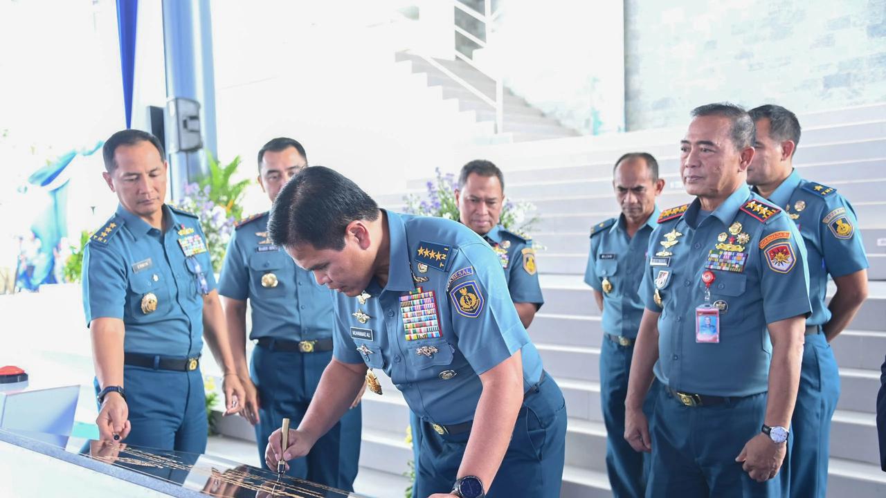 FOTO: Kasal Resmikan Damage Control Simulator Perkuat Kesiapan Prajurit TNI AL