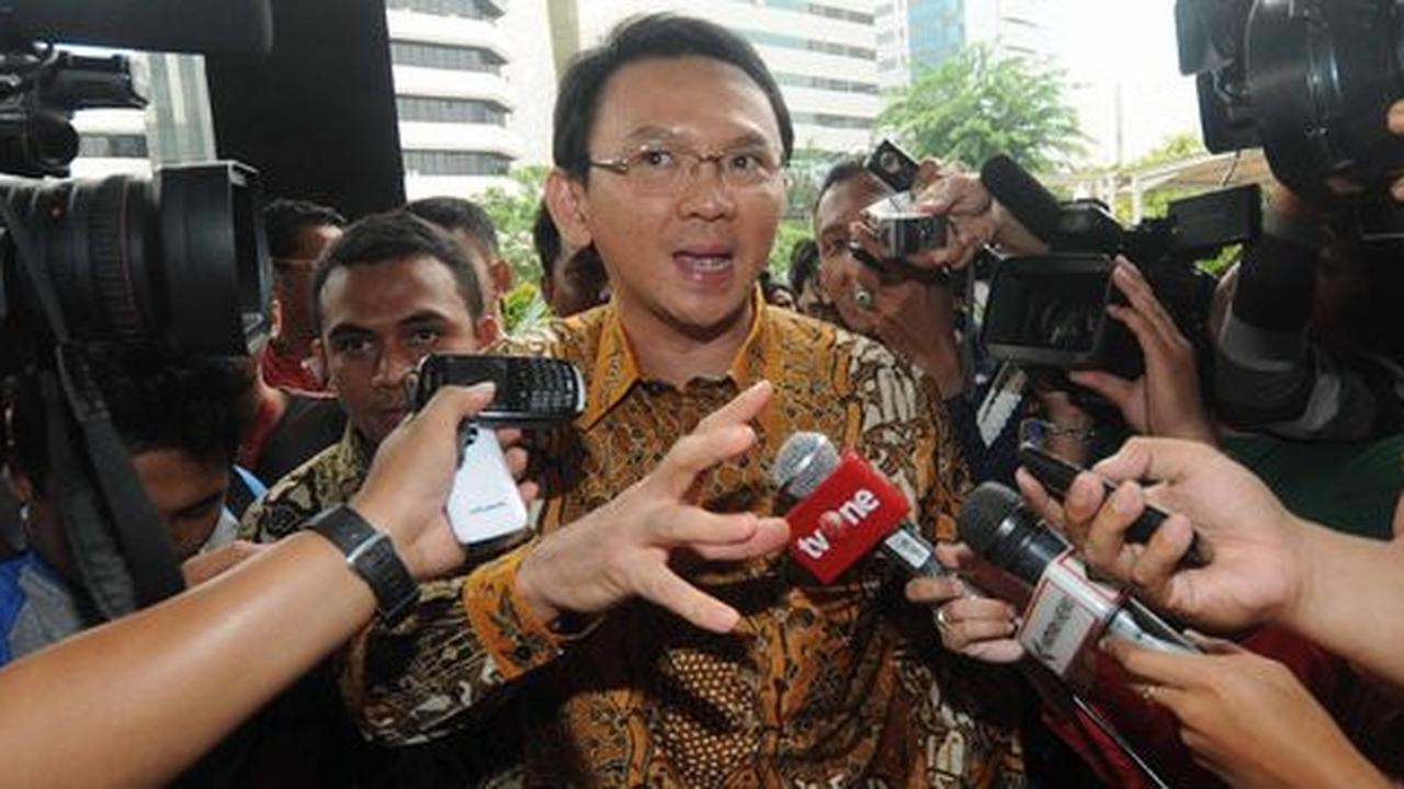 Didatangi guru besar, Ahok santai jelaskan usul IPDN harus bubar