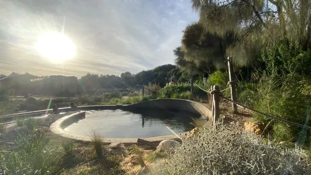 Relaksasi Maksimal di Peninsula Hot Springs