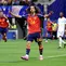 Marc Cucurella dari Spanyol merayakan bersama rekan-rekan setimnya setelah gol keempat timnya, yang tercipta melalui gol bunuh diri Hassan Al-Tambakti (#5) dari Arab Saudi, dalam pertandingan Grup H Piala Dunia FIFA 2026 antara Spanyol melawan Arab Saudi di Stadion Atlanta, pada 21 Juni 2026 di Atlanta, Georgia. (Foto: Mattia Ozbot/Getty Images/AFP)