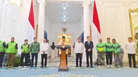 Presiden Prabowo Subianto dalam konferensi pers di Istana Merdeka Jakarta, Senin (10/3/2025). (Liputan6.com/Lizsa Egeham)
