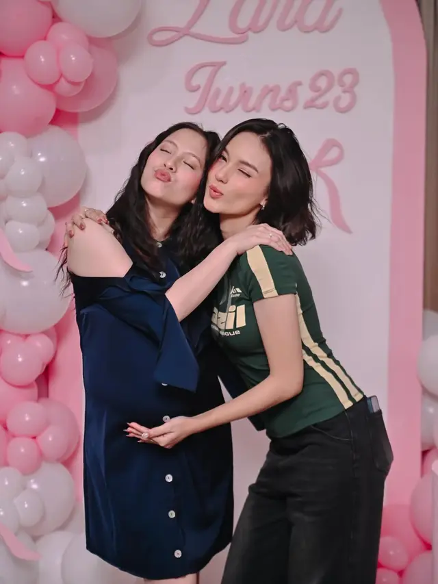 Tampilan Bumil Cantik Adhisty Zara Rayakan Ulang Tahun ke-23, Percaya Diri dengan Rambut Keriting