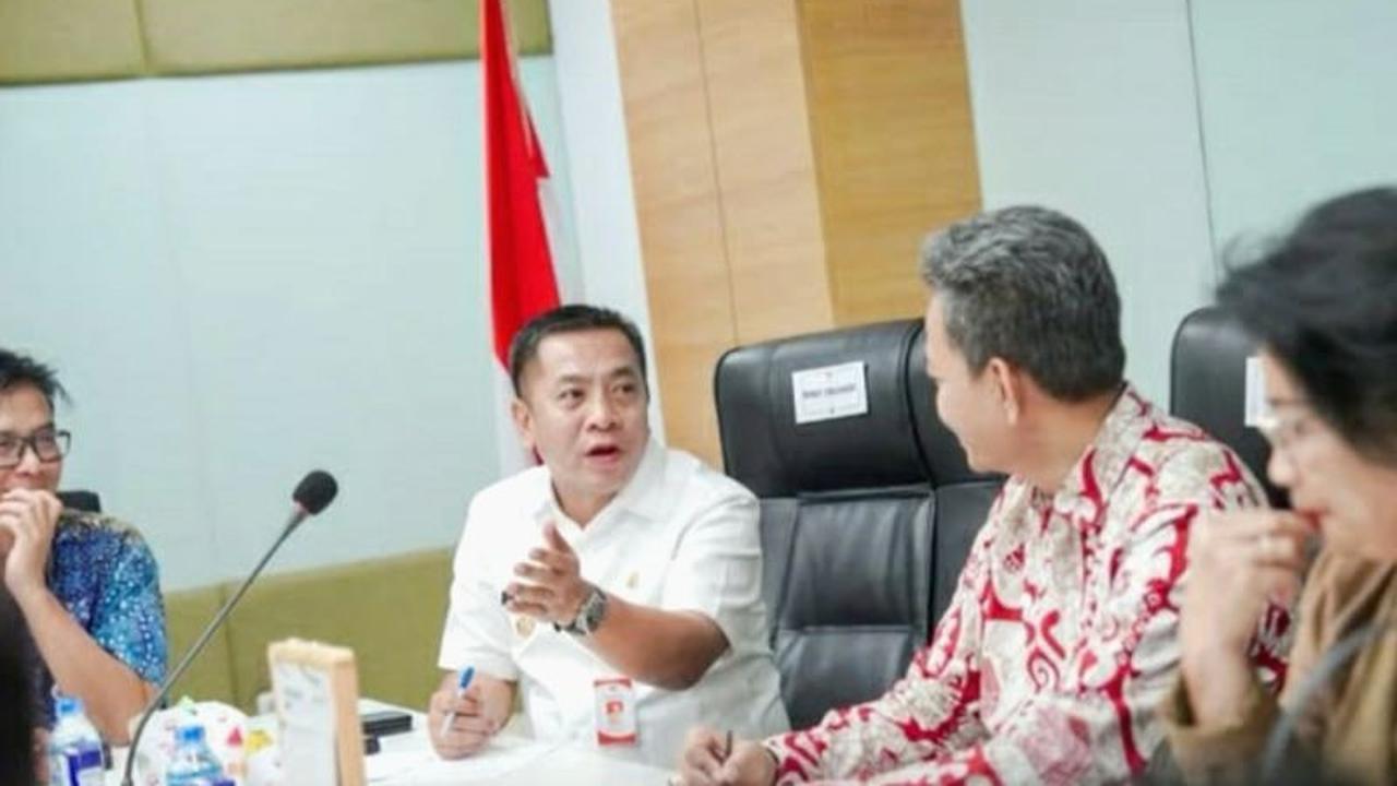 Trivia: Komitmen 2.500 Ton Gabah, Bupati Karawang Perkuat Ketahanan Pangan Karawang Jakarta