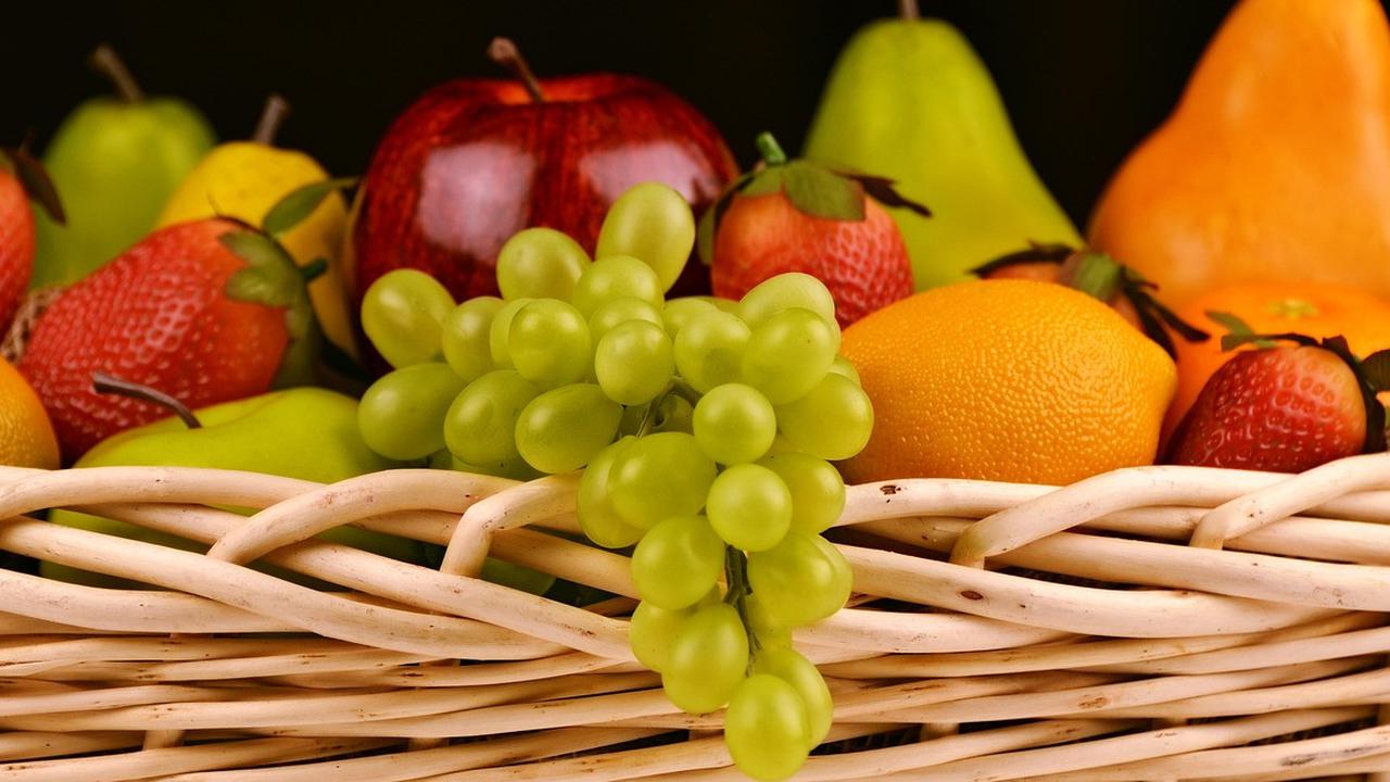 Cara Menurunkan Kolesterol dengan Konsumsi 7 Buah Ini