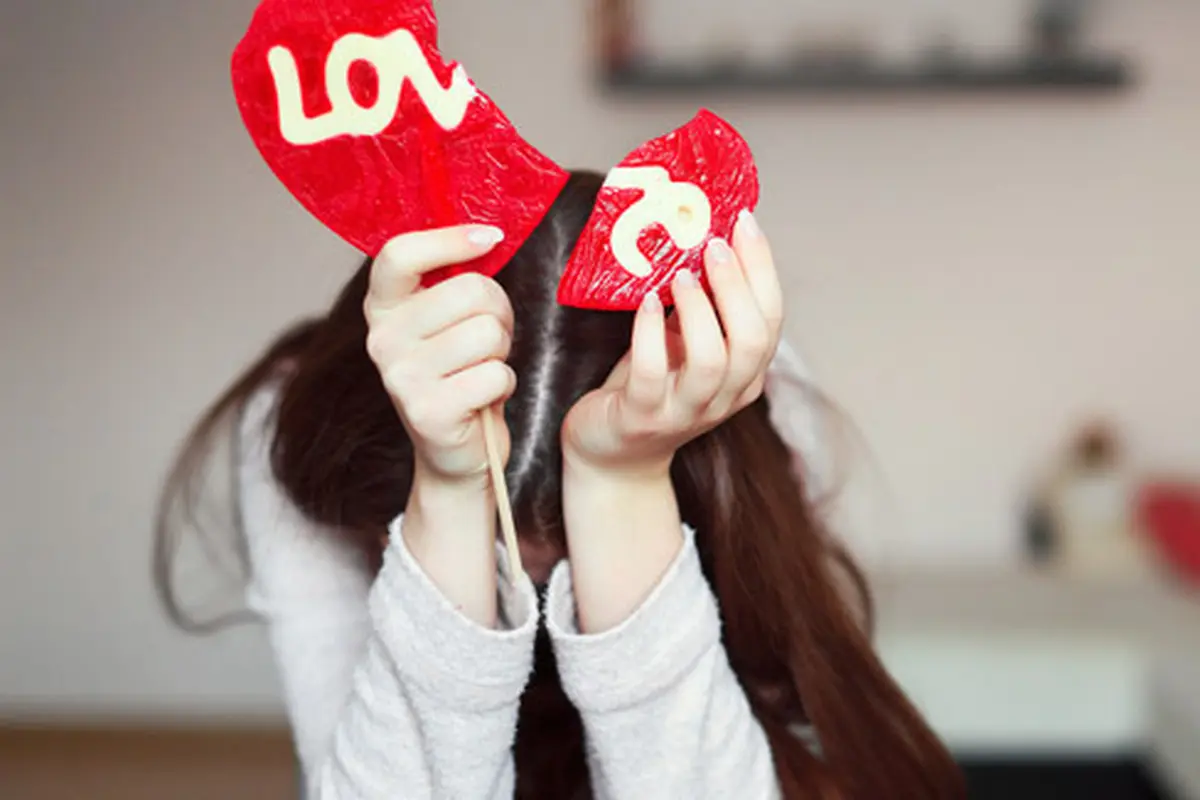 (c) shutterstock