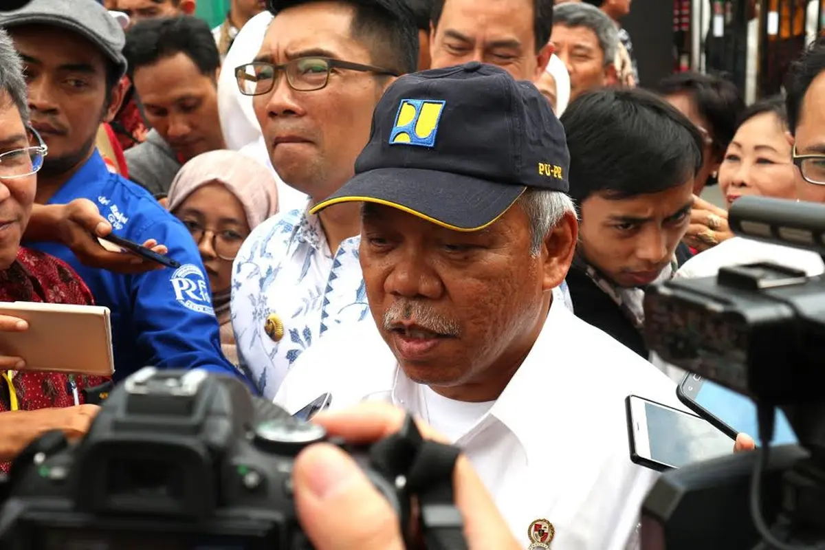  Overpass Antapani merupakan fly over percontohan yang dibangun menggunakan struktur baja bergelombang dengan kombinasi mortar.(Liputan6.com/Kukuh Saokani)