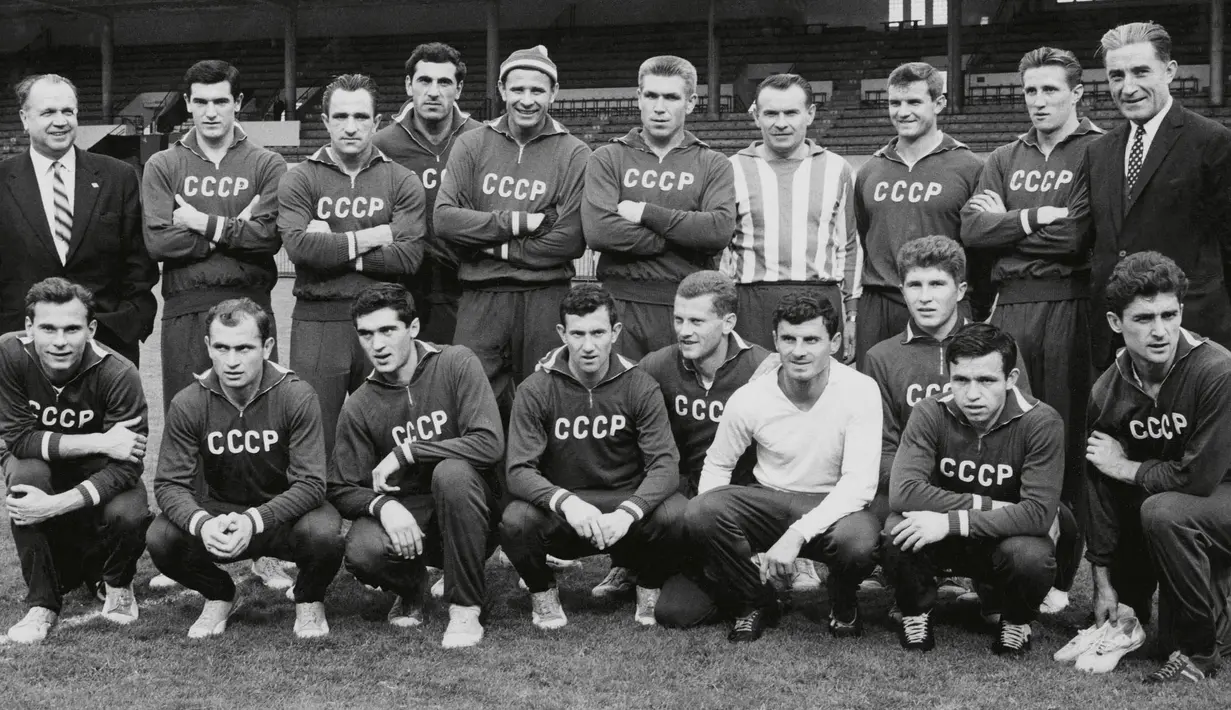 Yashin juga bermain di tiga Piala Dunia, yaitu pada tahun 1958, 1962, dan 1966. (Photo by AFP)