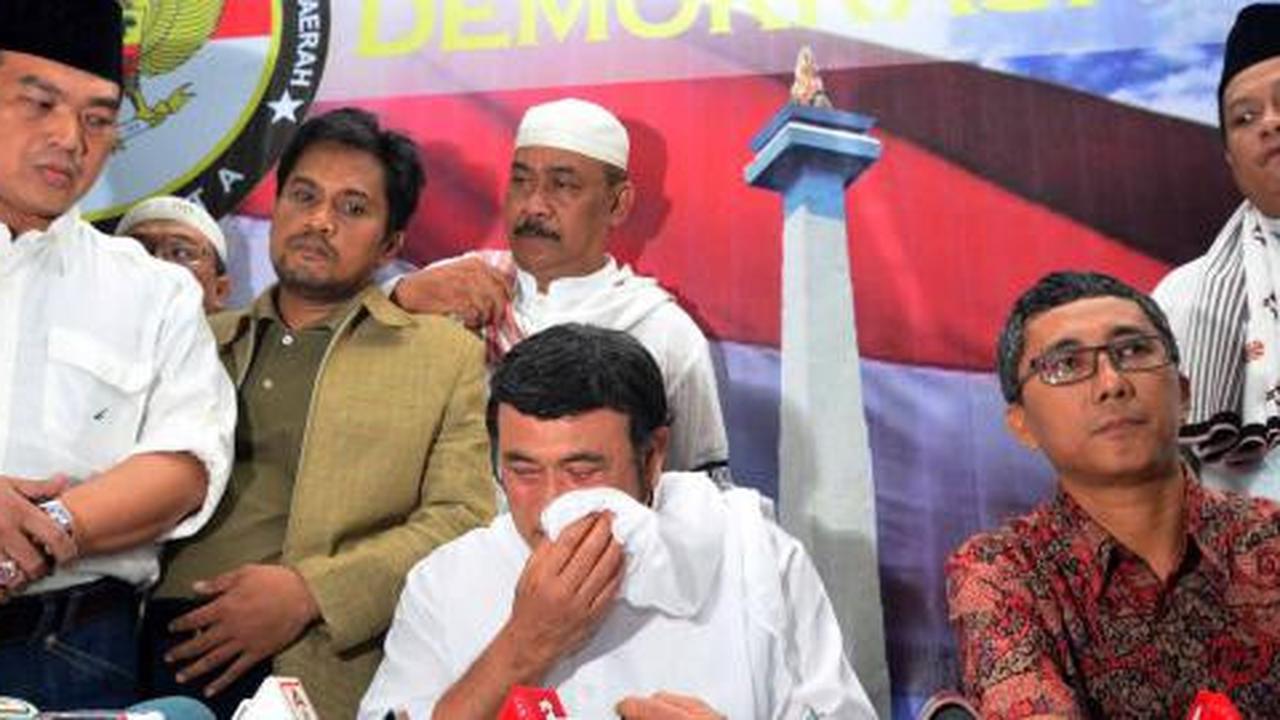 Jelaskan isu SARA, Rhoma Irama menangis di Panwaslu