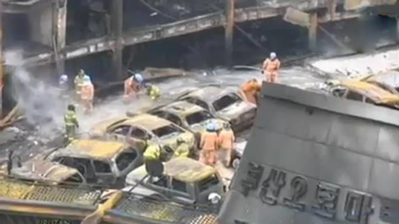 Dealer di Korea Terbakar, 570 Mobil Hangus