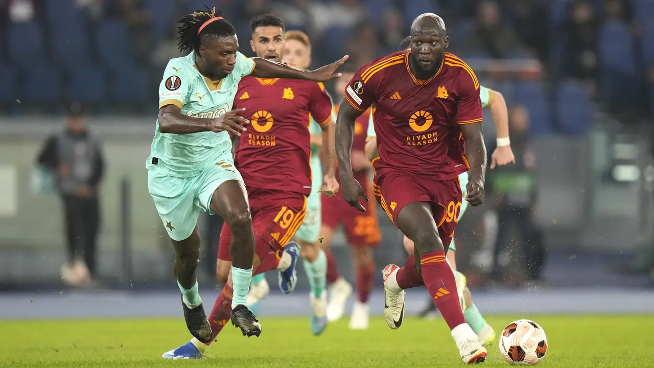 Foto: Gol 47 Detik Edoardo Bove Buka Jalan Kemenangan Ketiga AS Roma di Liga Europa