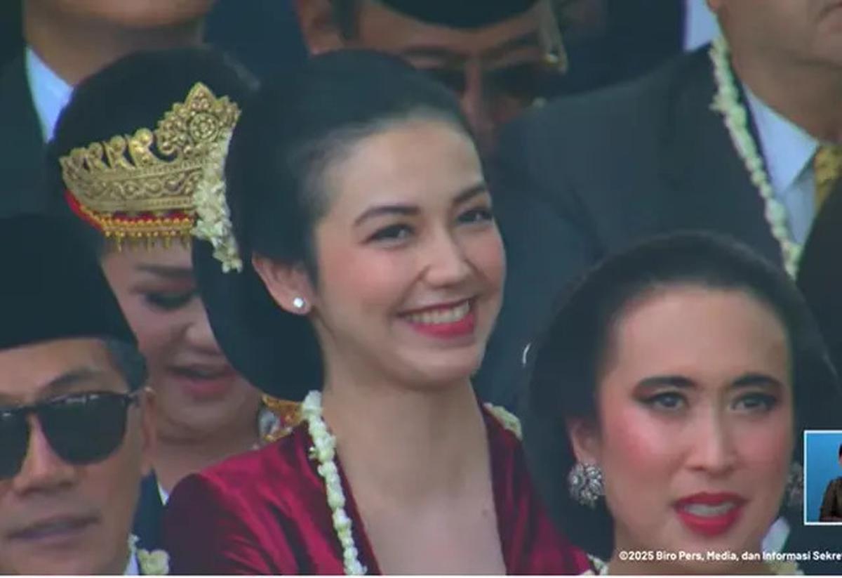 6 Gaya Artis Hadiri Upacara 17 Agustus 2025 di Istana Merdeka, Wulan Guritno Jadi Sorotan