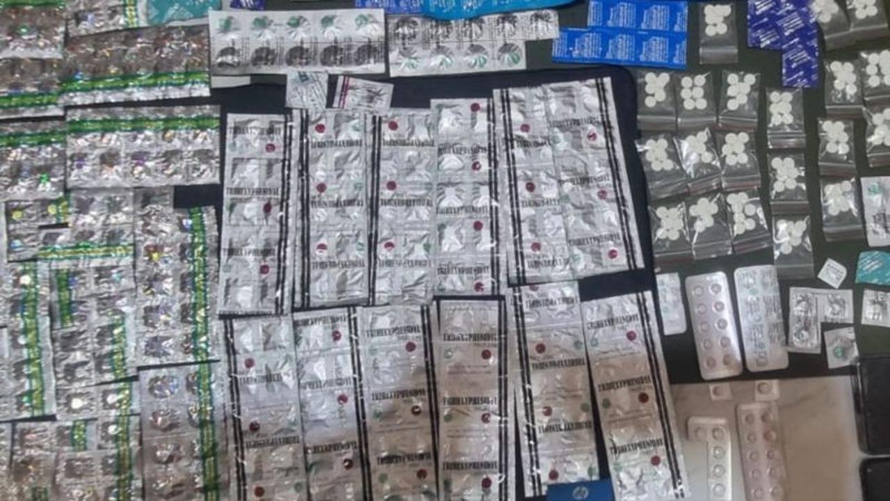 Polisi Gerebek Toko Obat Keras di Tanjung Priok, Ratusan Pil Berbahaya Disita