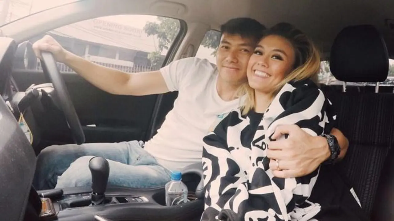 Wijaya Saputra dan Agnes Monica
