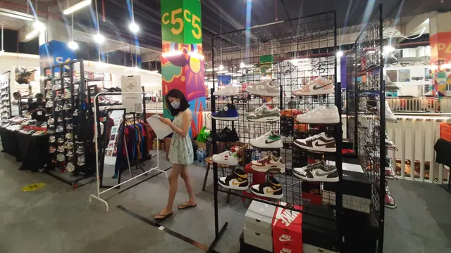 Berburu Sepatu Jutaan Rupiah di Sneakers Wave Project 