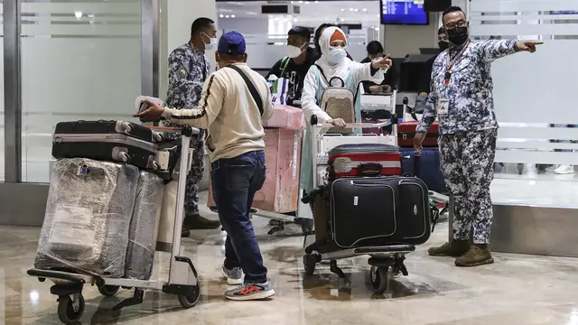 FOTO: Filipina Sambut Kembali Wisatawan Asing