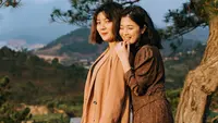 Ilustrasi sahabat, teman. (Photo by Trung Nguyen from Pexels)