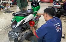 Oli Mobil Cepat Habis Meski Rutin Diganti? Cek Tiga Komponen Ini!