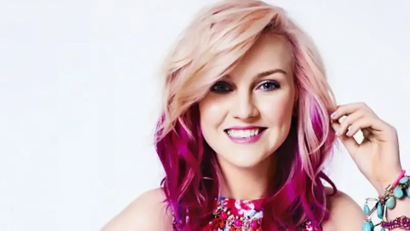 Perrie Edwards 