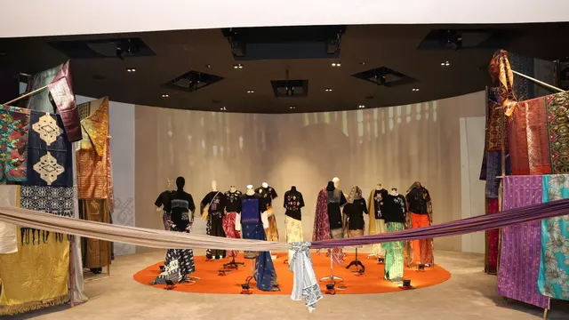 Kolaborasi One Fine Sky dan Cita Tenun Indonesia Angkat Tenun ke Gaya Sehari Hari