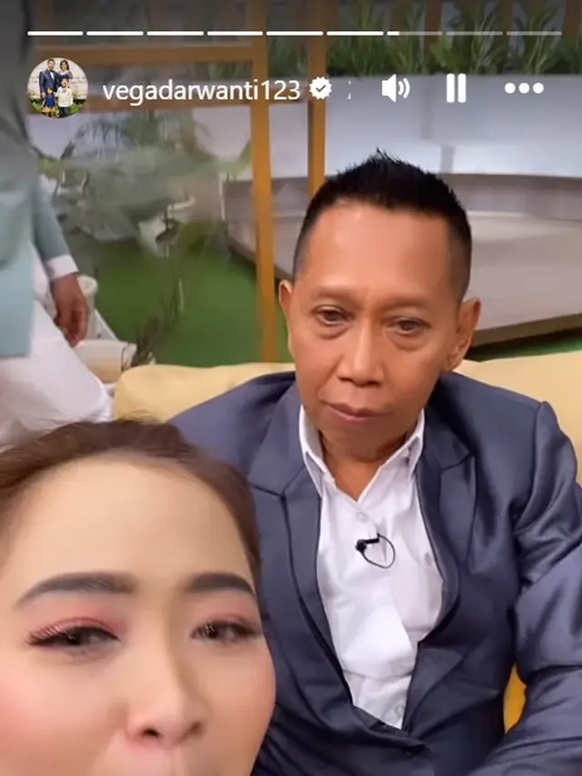 Vega Darwanti dan Tukul Setelah Sekian Lama Tak Jumpa