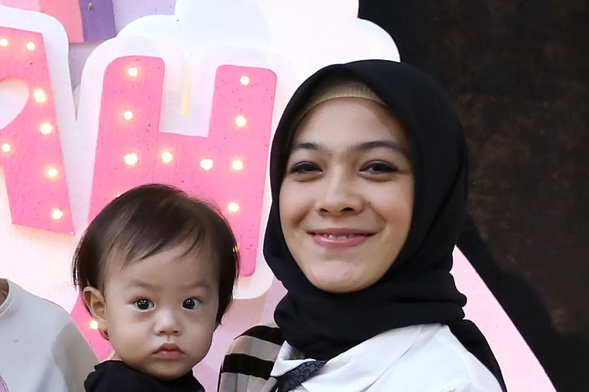 [Bintang] Dian Ayu Lestari