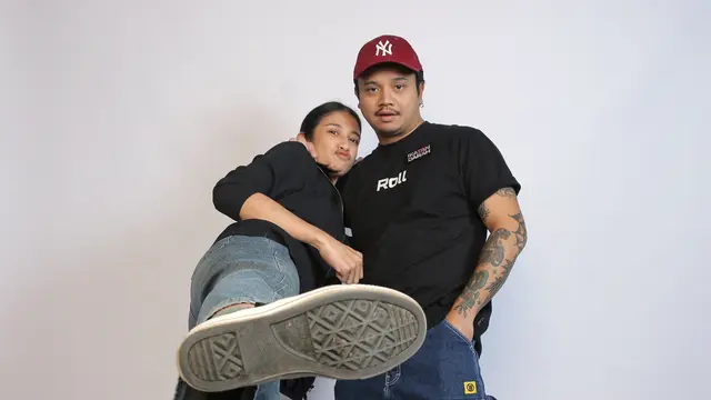 Livi Ciananta dan Derby Romero
