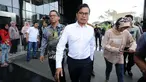 Dirut Garuda Indonesia, Pahala N. Mansury keluar dari gedung KPK, Jakarta, Senin (11/9). Pahala N. Mansury melakukan audiensi dan konsultasi dengan KPK mengenai pencegahan korupsi. (Liputan6.com/Helmi Fithriansyah)