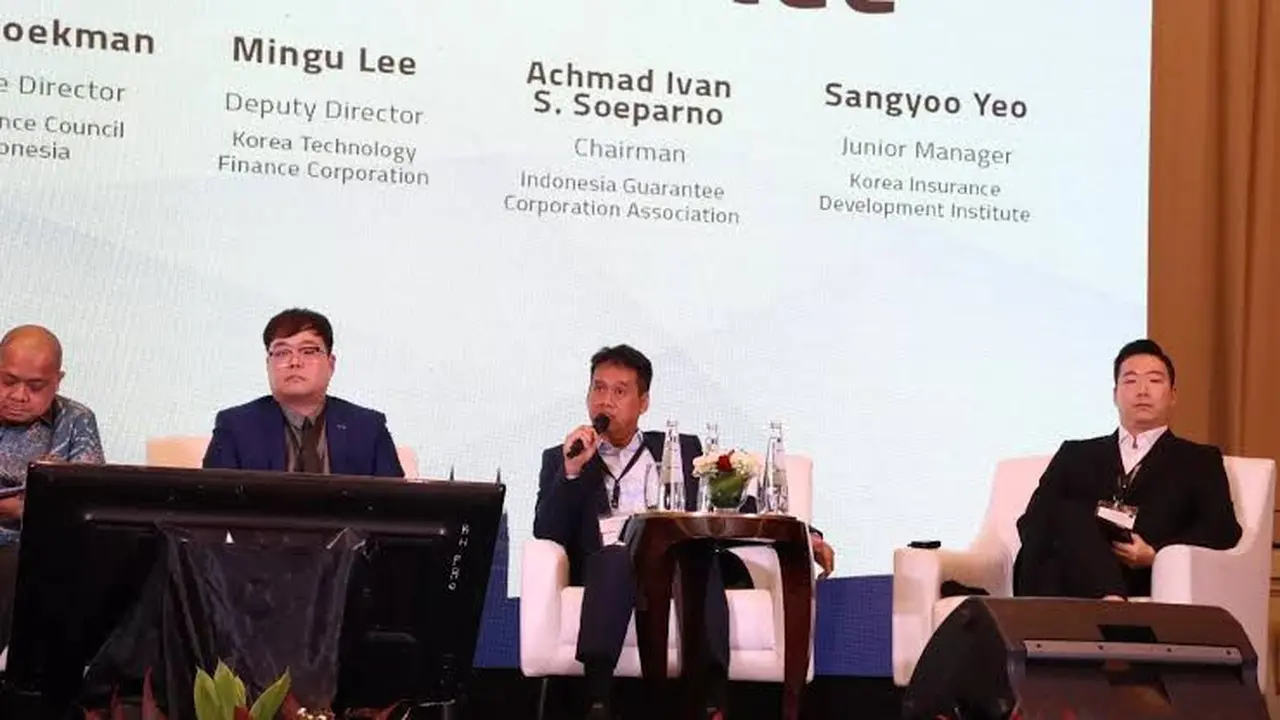 Asosiasi Perusahaan Penjaminan Indonesia atau ASIPPINDO menggelar seminar nasional bertajuk ‘Setengah Abad Penjaminan Kredit UMKM Berkontribusi Bagi Negeri’.