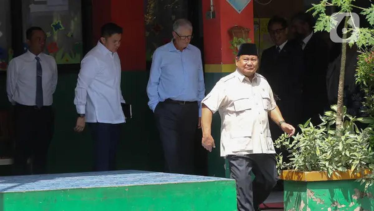 Momen Presiden Prabowo Ajak Bill Gates Tinjau Langsung Pelaksanaan Program MBG