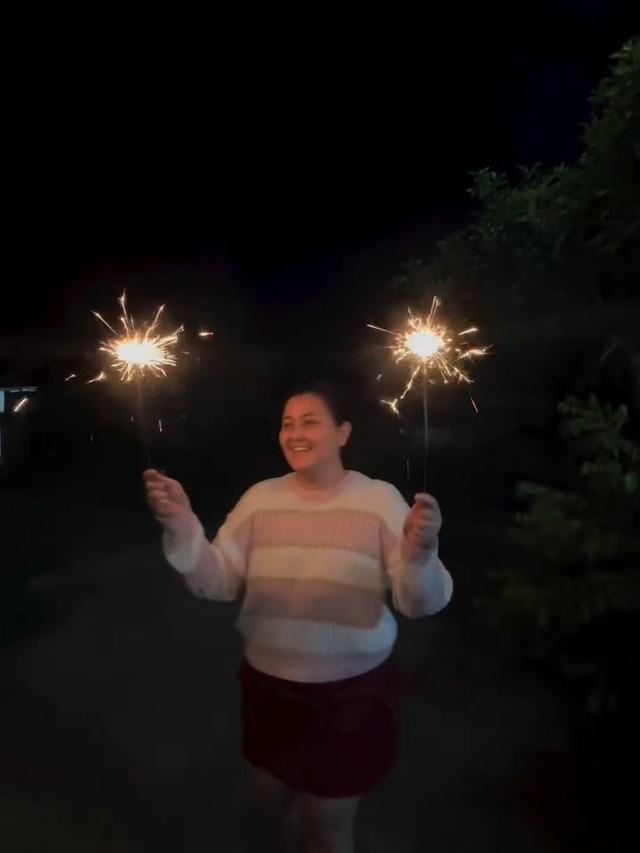 Talitha Curtis Sambut Tahun Baru 2025 dengan Sederhana di Rumah, Disertai Caption Haru (instagram/talithacurtis_).