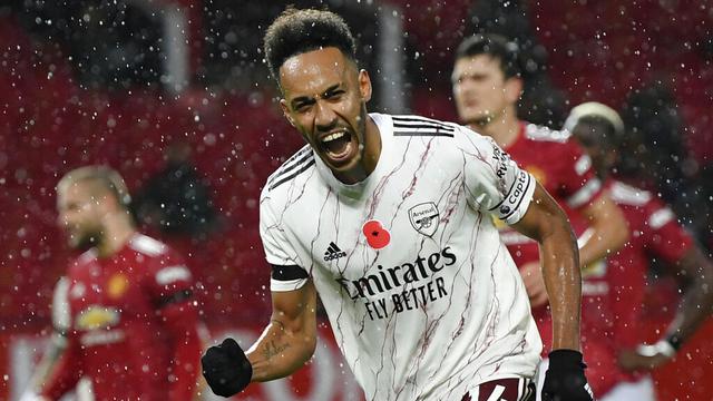 Old Trafford Tak Lagi Angker, Manchester United Digilas Arsenal