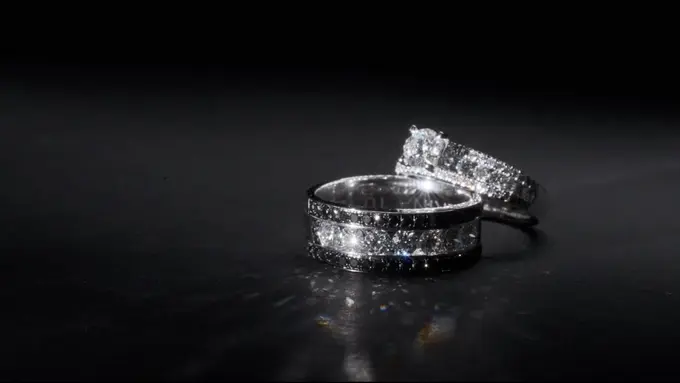 Cincin nikah Kaesang dan Erina dari MONDIAL