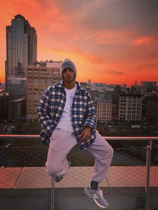 Sumber tersebut mengatakan bahwa Mason sangat menyukai Younes karena sering diajak jogging. (instagram/younesbendjima)