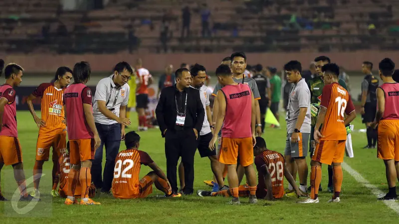 20170225-Lewat Adu Penalti, PBFC Singkirkan Madura United-Solo