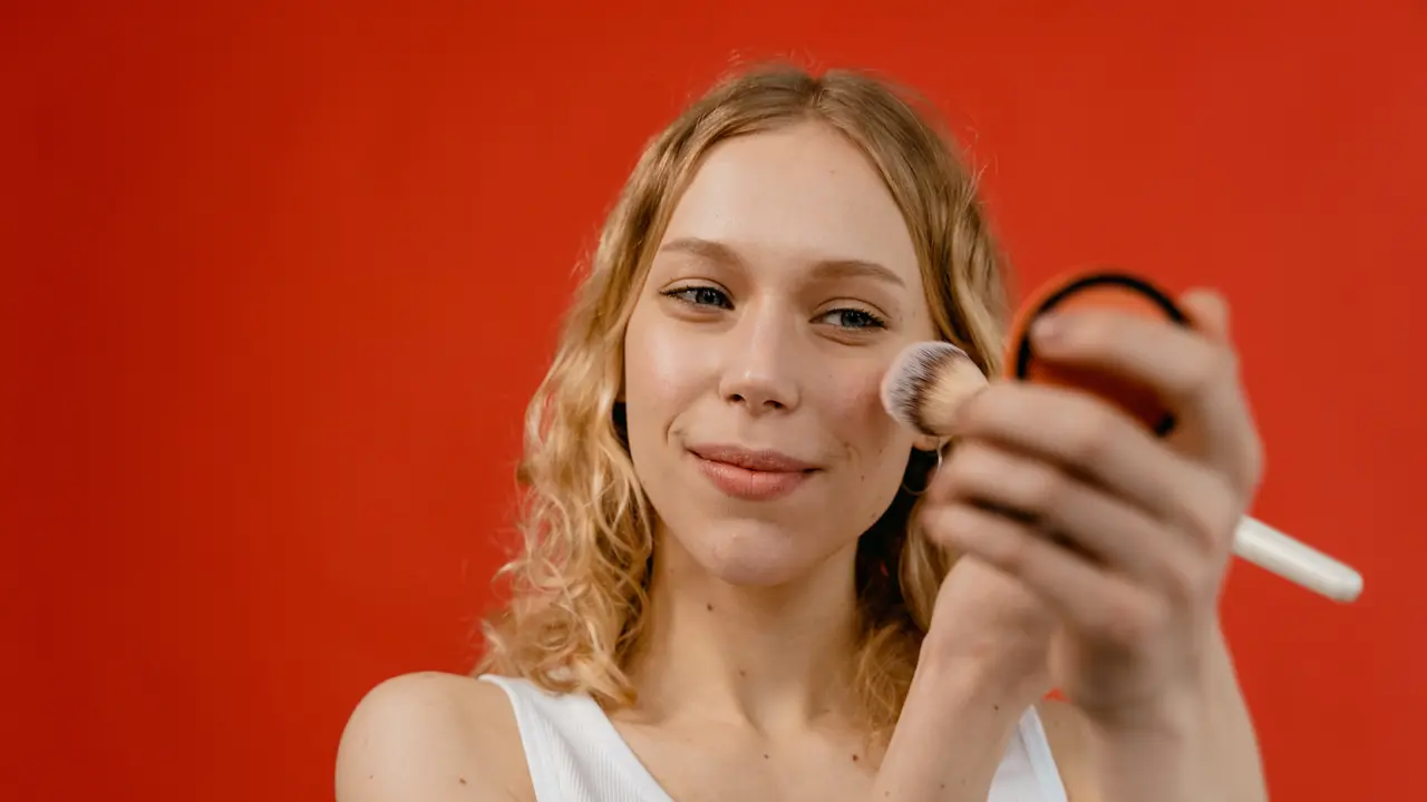 Tips makeup apple cheeks