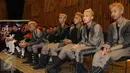 Sejumlah Dance Crew saat jumpa pres The Dance Icon Indonesia 2 di SCTV Tower, Jakarta, Rabu (2/3/2016). Acara The Dance Icon Indonesia 2 akan tayang perdana pada sabtu, 5 maret 2016 di SCTV. (Liputan6.com/Herman Zakharia)