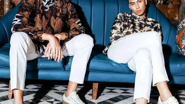 7 Pesona Eddy Meijer Anak Maudy Koesnaedi Jadi Model Kampanye Brand Lokal Kenamaan, Tampil Keren Pakai Kemeja Batik