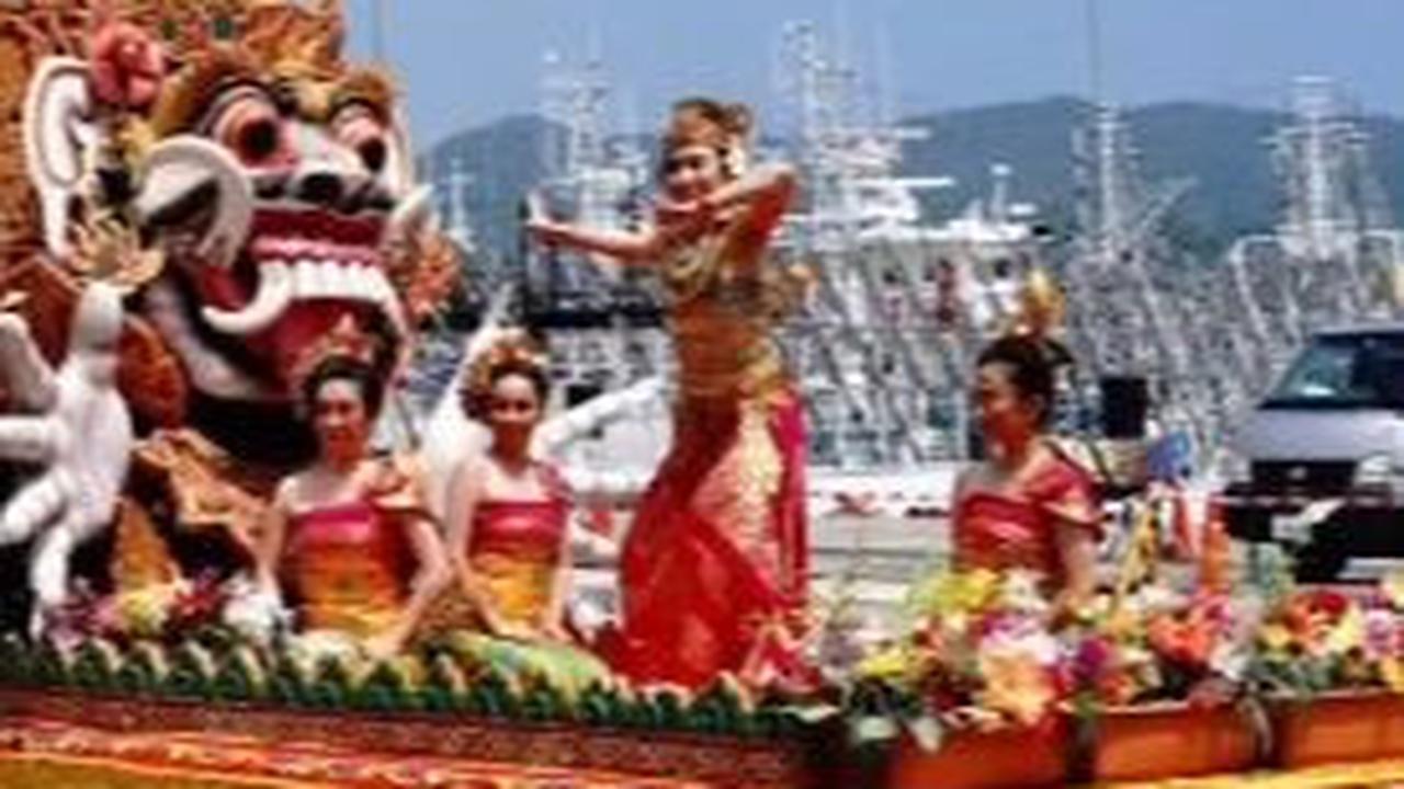 Akun TikTok @dya108 membagikan keseruan peringatan kemerdekaan RI di Jepang. Di momen spesial itu tampak banyak orang mengenakan busana khas Indonesia.