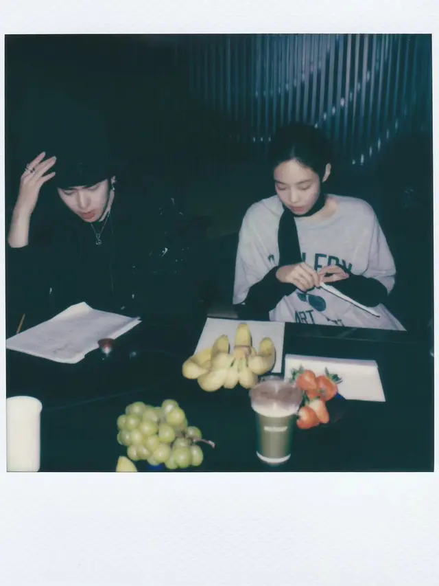 Zico dan Jennie BLACKPINK. [Foto: Instagram/woozico0914]