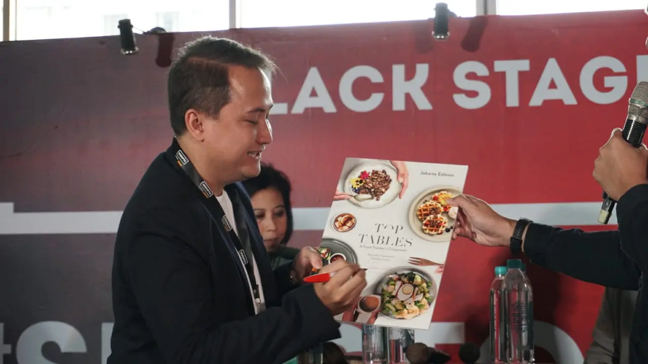 Peluncuran Buku Panduan Kuliner Jakarta Edisi Ketiga Kevindra Soemantri