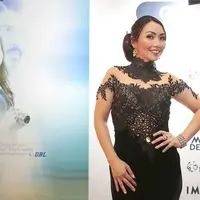 Banyak pesan moral yang ditunjukkan dalam film Mata Dewa. Film yang akan tayang dibioskop pada 8 Maret mendatang itu dibintangi oleh Kenny Austin, Agatha Chelsea, dan Brandon Salim sebagai bintang utama. (Bambang E Ros/Bintang.com)