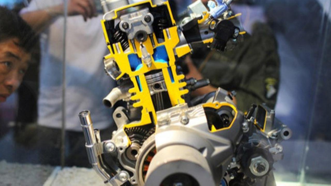 Singkat, Perbedaan Mesin DOHC dan SOHC
