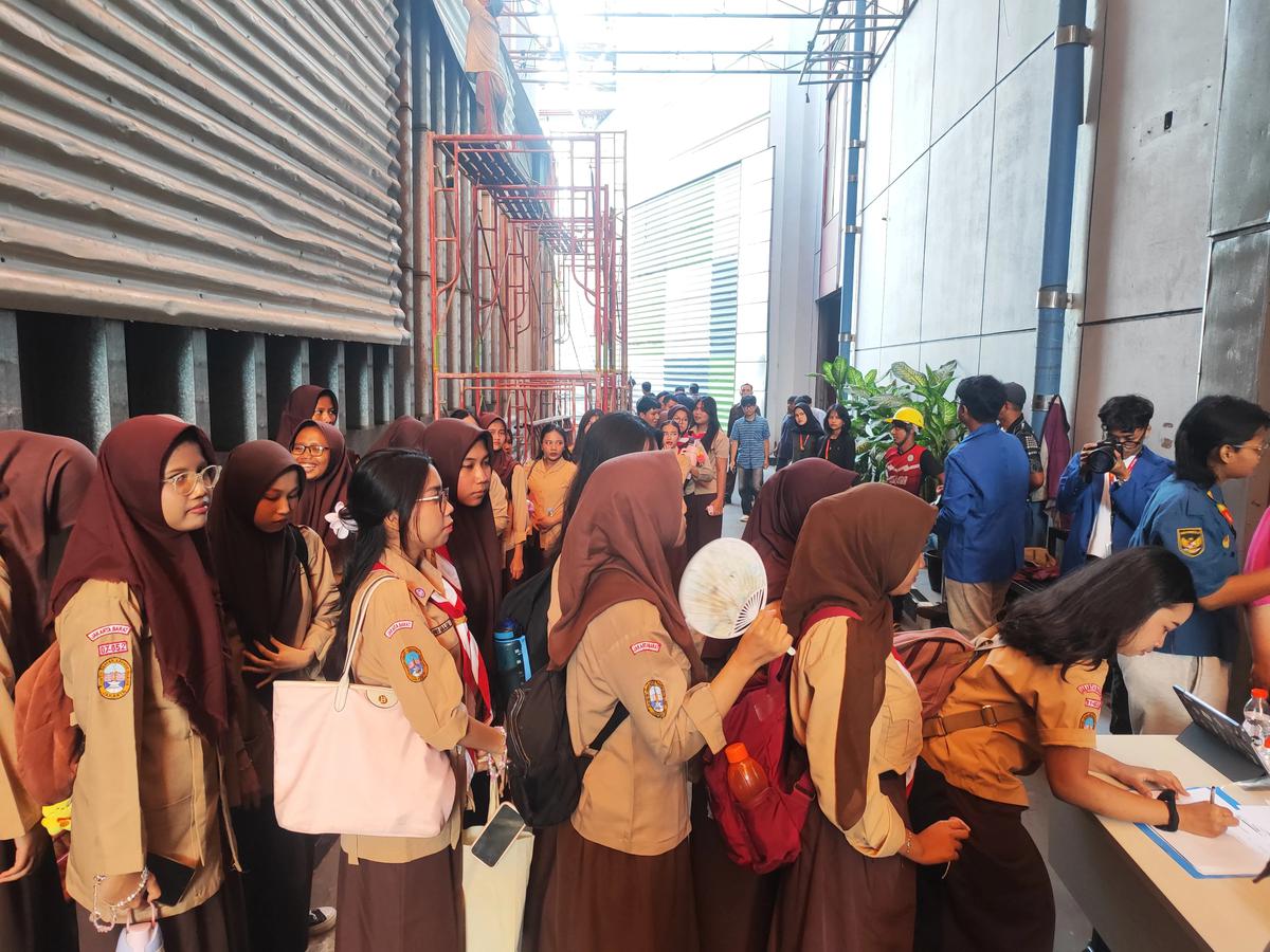 Bukan Sekadar Film, 'Tunggu Aku Sukses Nanti' Angkat Realita Anak Muda Hari Ini