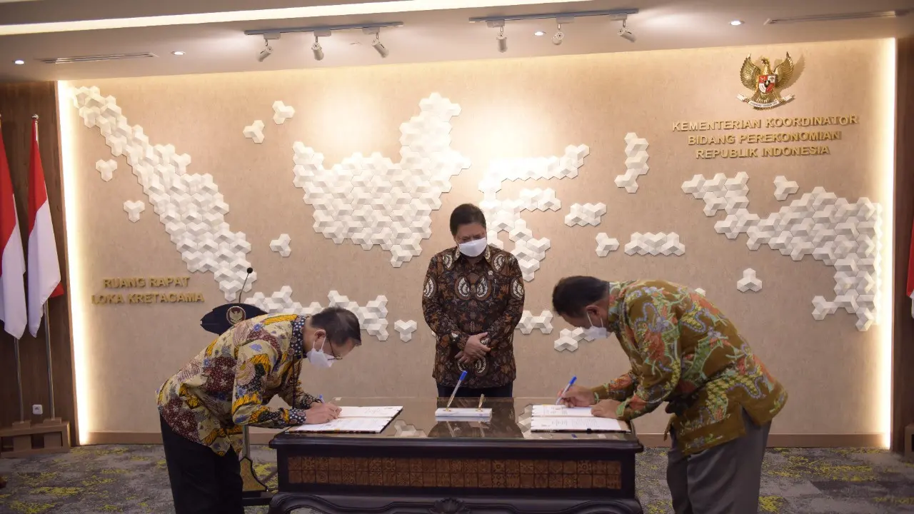 Pemerintah melalui Kementerian Koordinator Bidang Perekonomian selaku Koordinator Bidang Sherpa Track G20 melakukan penandatanganan Perjanjian Kerja Sama (PKS) dengan Universitas Indonesia (UI) dan Universitas Pelita Harapan (UPH).